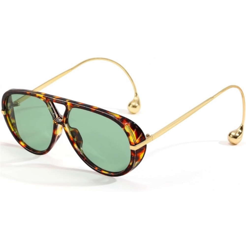 Tortoiseshell Aviator Sunglasses with Green Lenses - Classic